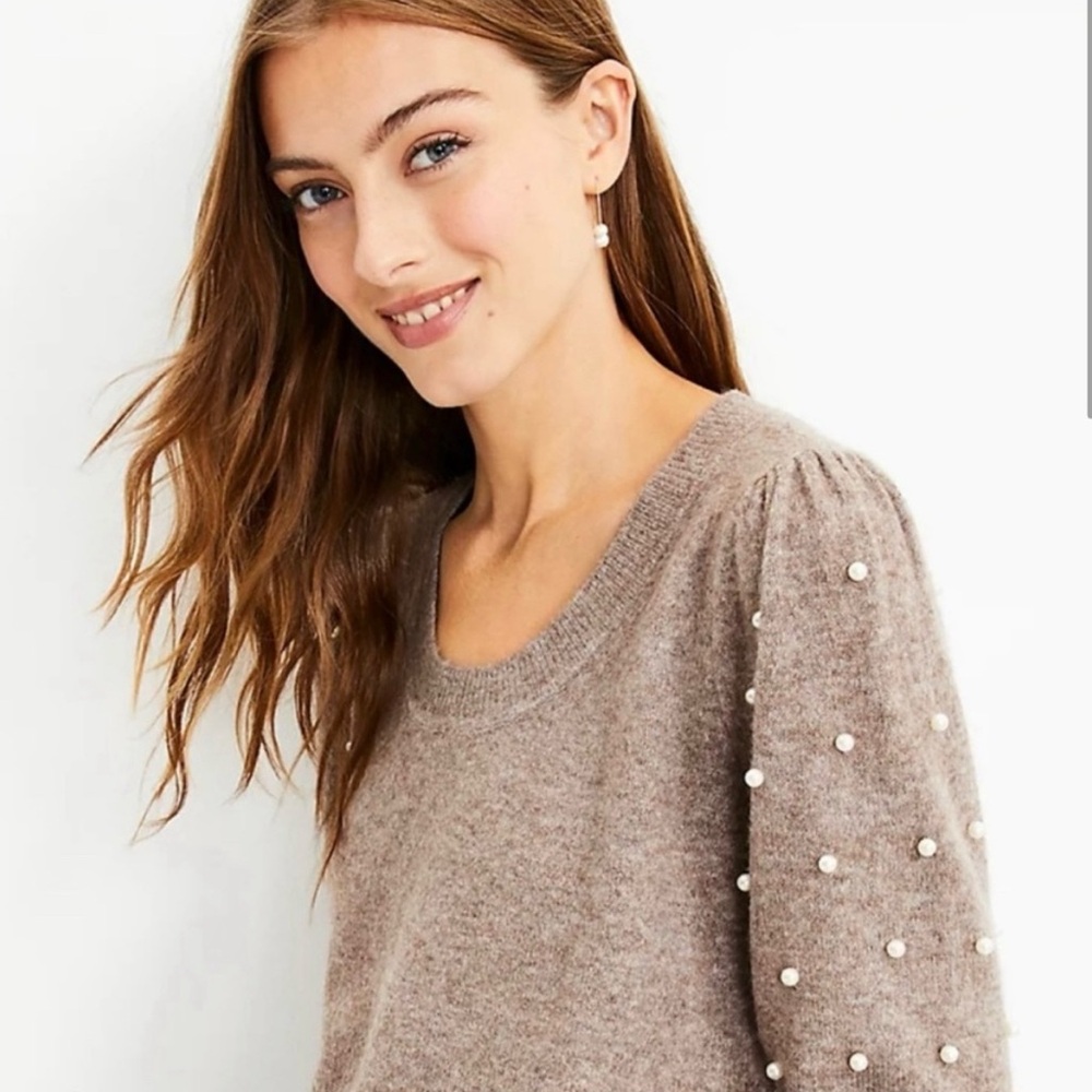 🤎 LOFT Sweater with Pearls Women’s Size Medium